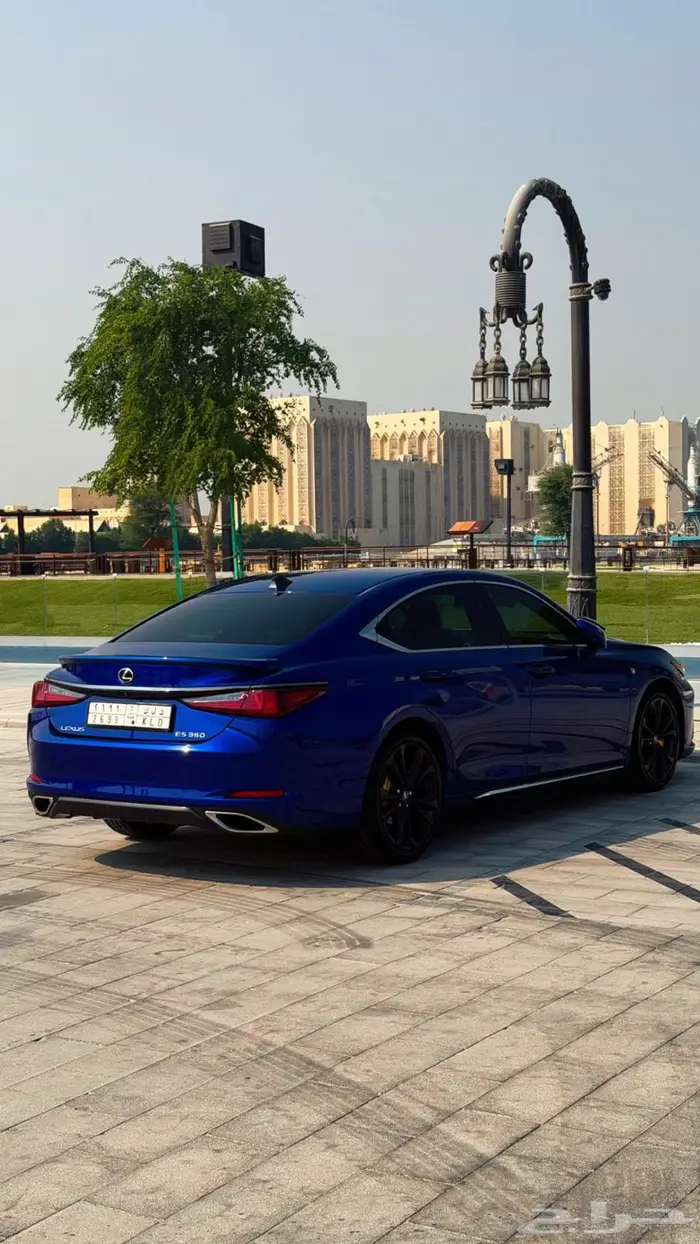 لكزس ES F SPORT 6v اي اس اف سبورت 9