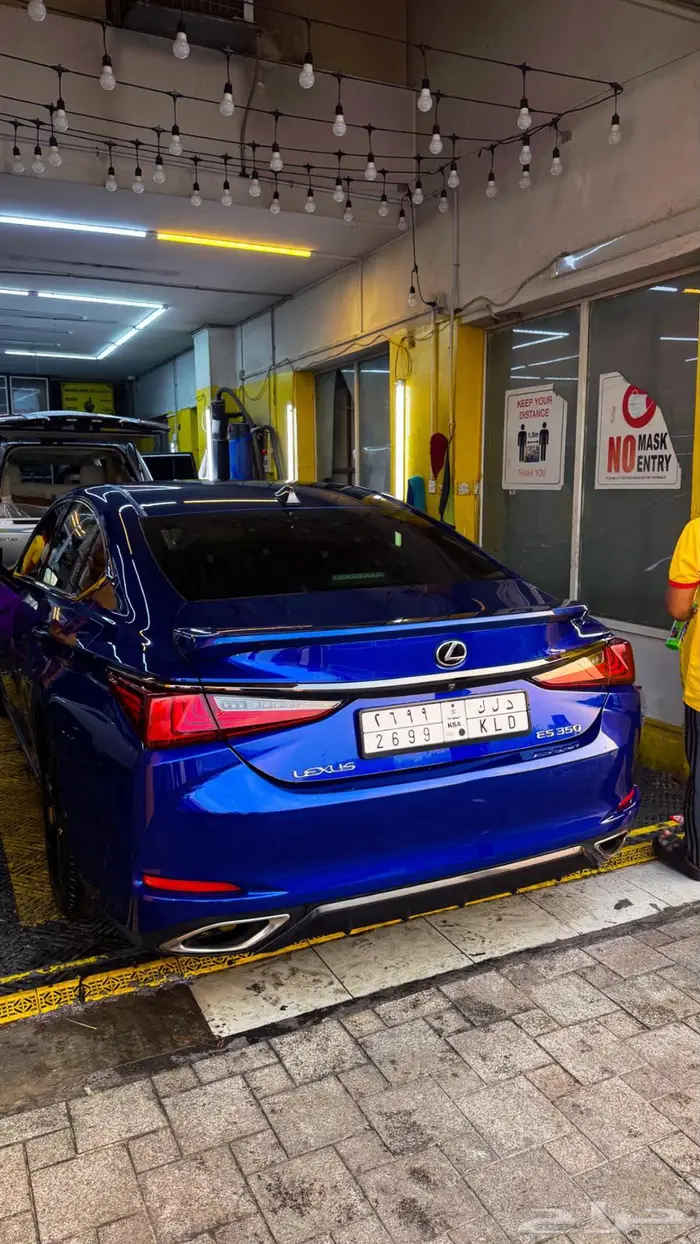 لكزس ES F SPORT 6v اي اس اف سبورت 7