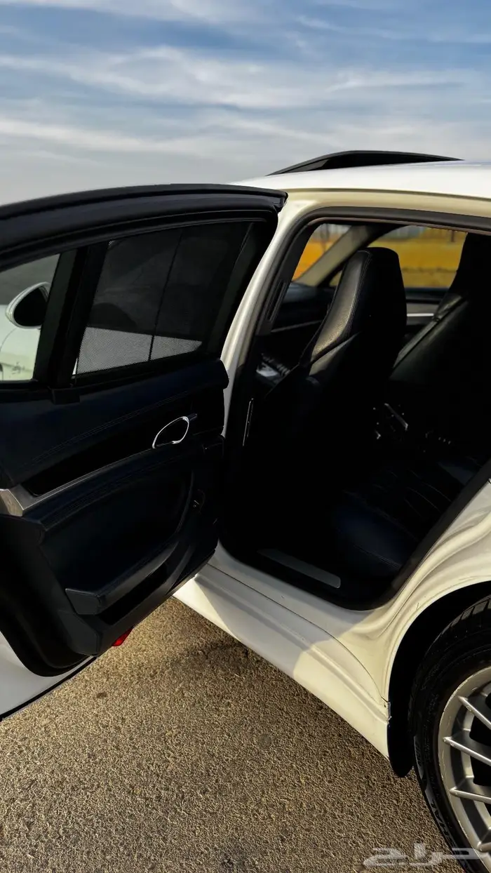 بورش باناميرا 2011 59