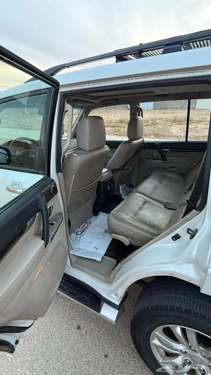 للبيع باجيرو فل كامل مكينة 3800 4