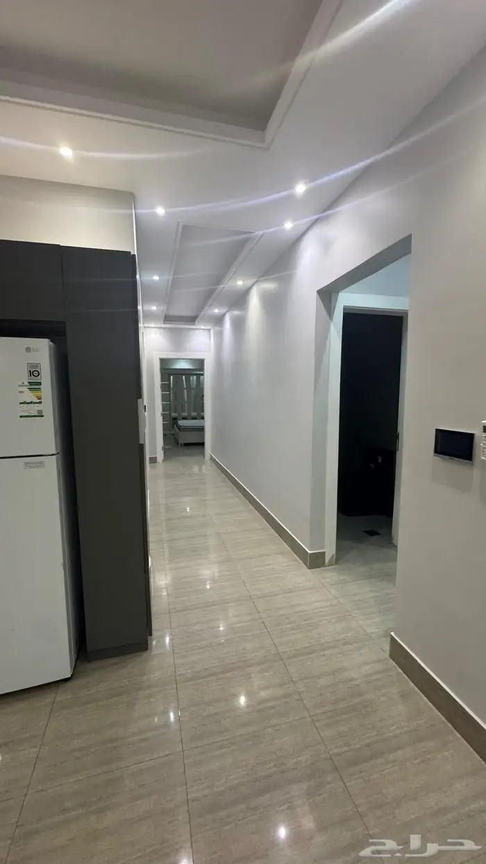 شقة للايجار حي المونسية في عمارة شقق تمليك السعر 70 قابل للت 3