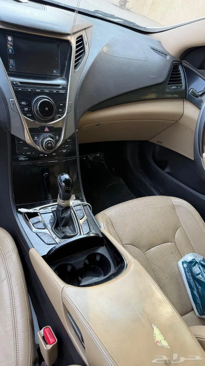 هيونداي ازيرا2015 3