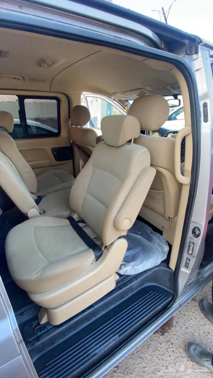 هونداي H1 2013 مخزن 2