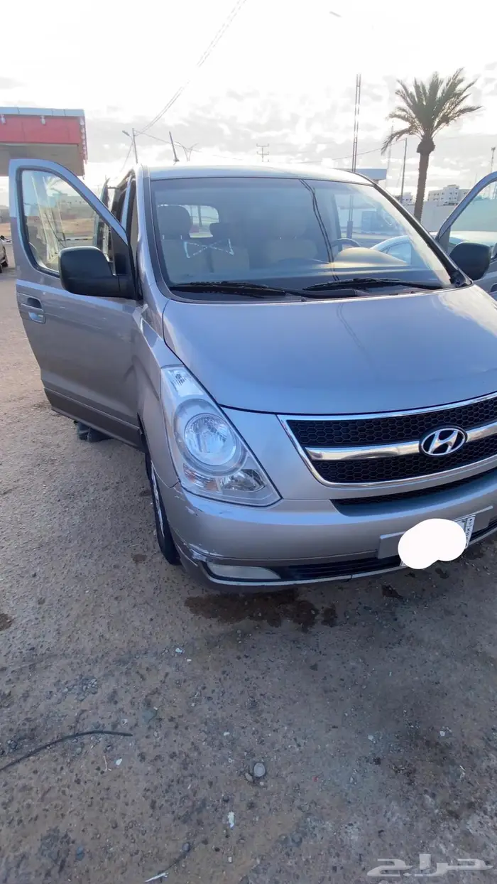 هونداي H1 2013 مخزن 9