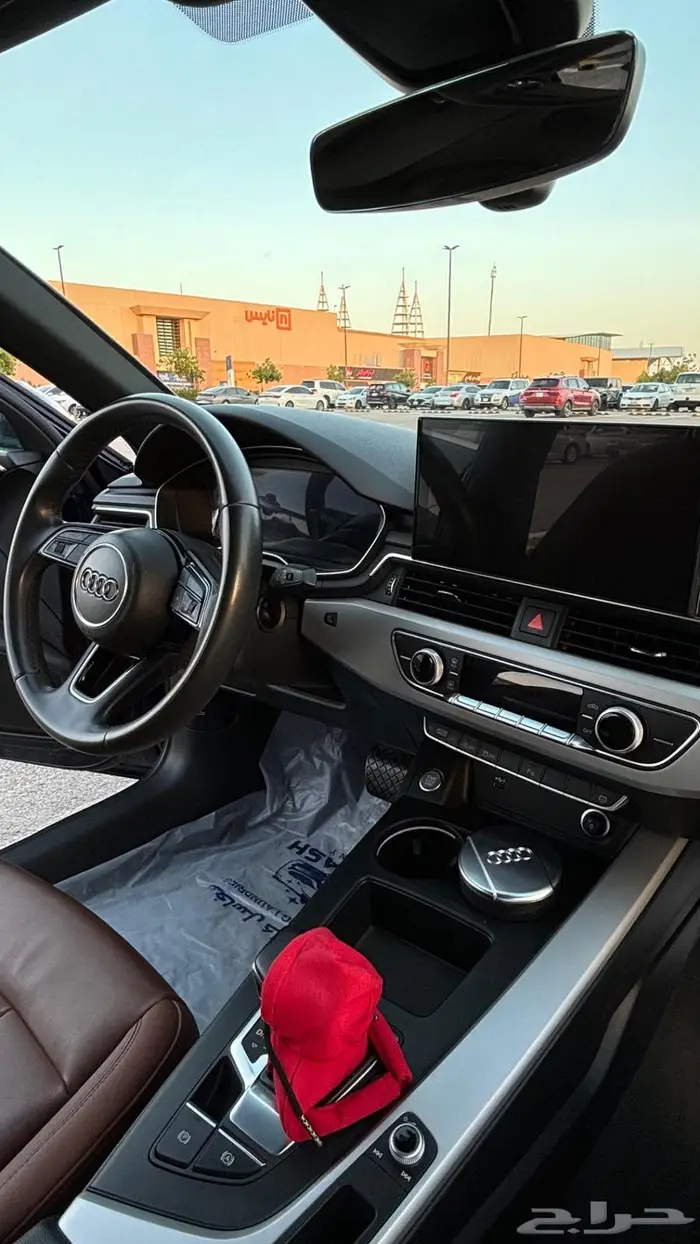 اودي A4 2021 شبه مخزن 12