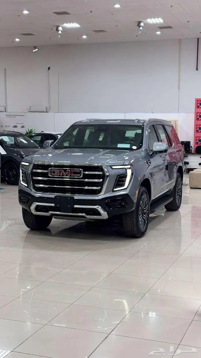 جي ام سي يوكن الفيشن 2025 10