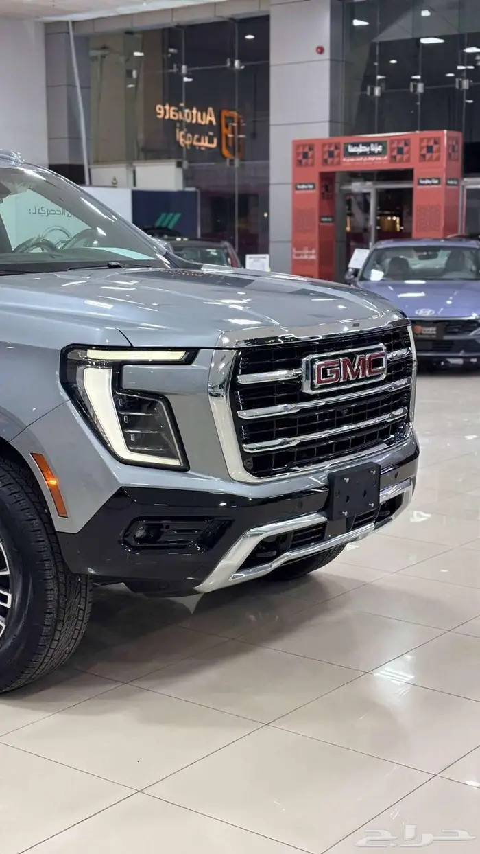 جي ام سي يوكن الفيشن 2025 6