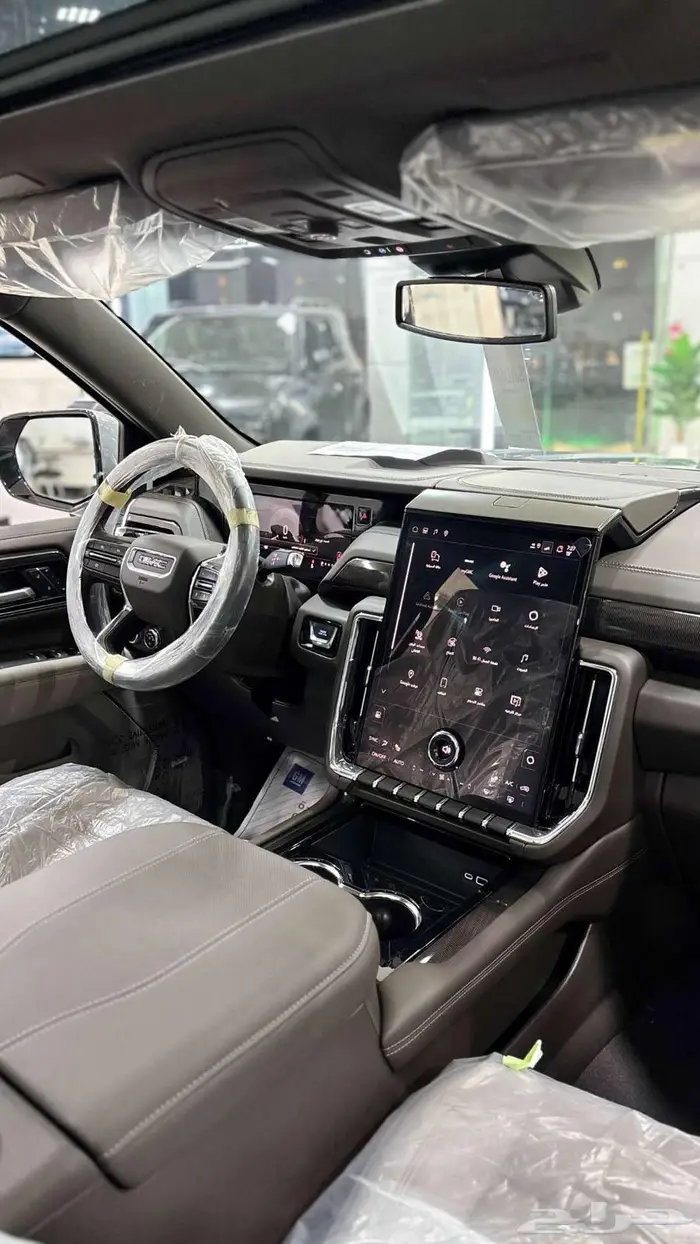 جي ام سي يوكن الفيشن 2025 23