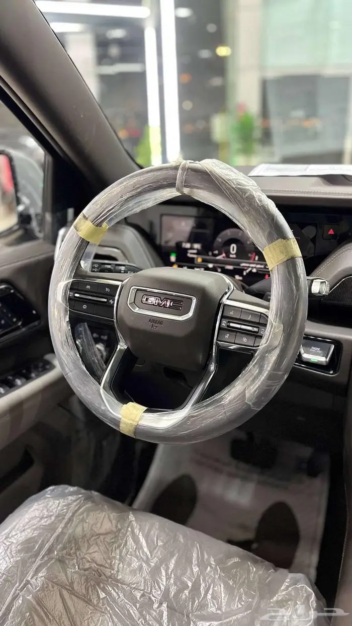 جي ام سي يوكن الفيشن 2025 25