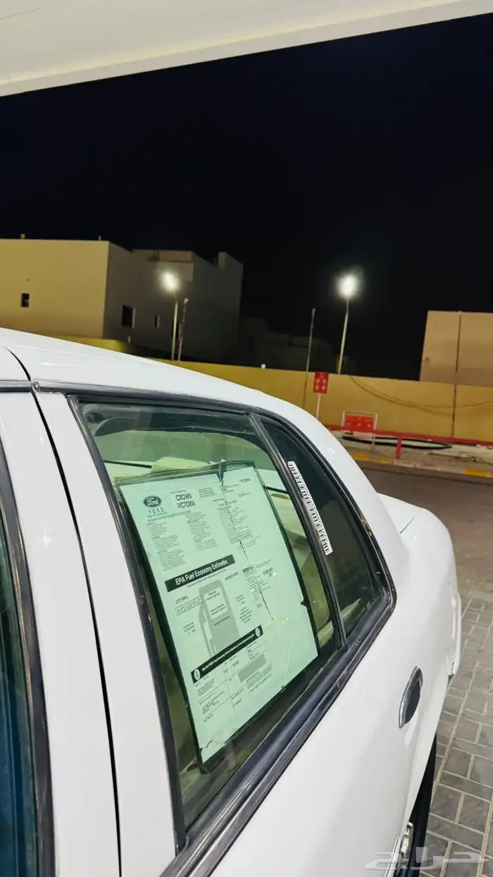 فورد فكتوريا 2010 للبيع 8