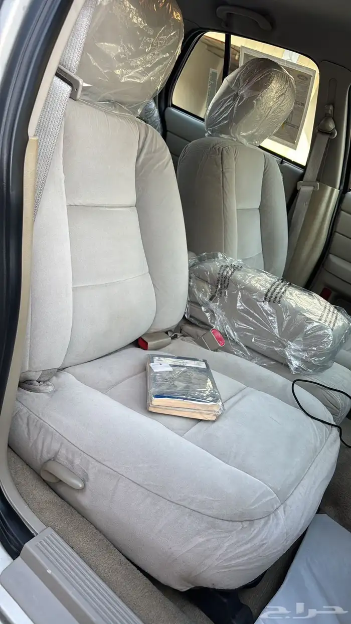 للبيع فورد كروان فاكتوريا 2011 سعودي 28