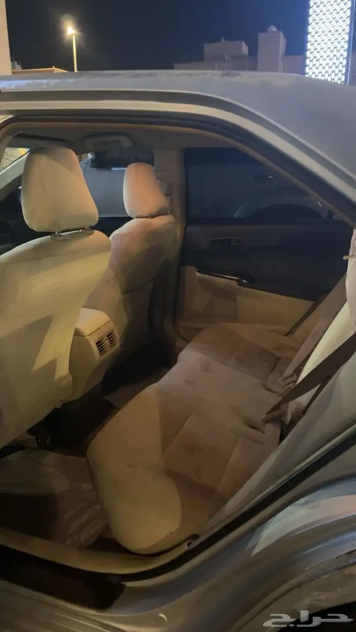 كامري للبيع موديل 2012 اللون فضي الممشى 374 المحركات شرط مك 3