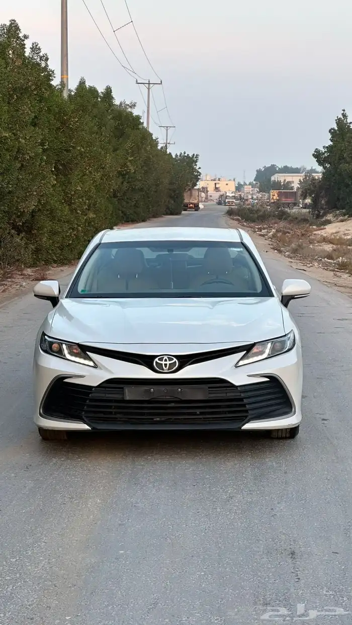 مجموعة كامري 2023 ألوان وعدادات قليلة 4