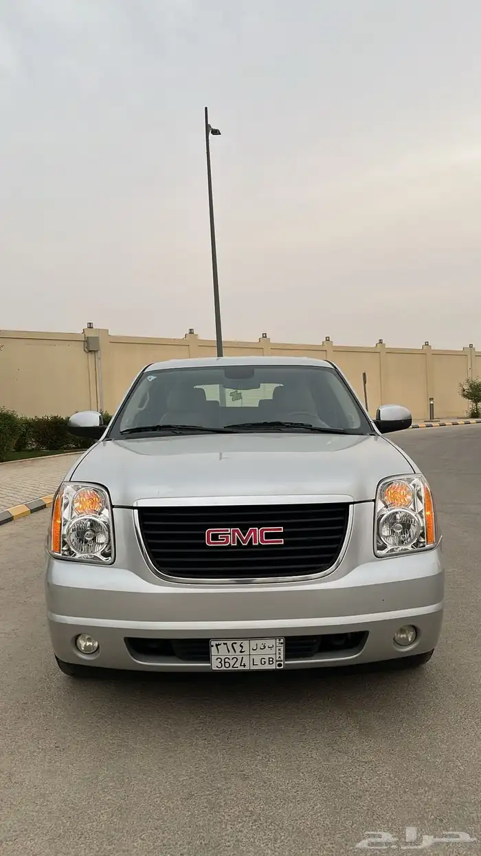 جي ام سي يوكن 2011 3