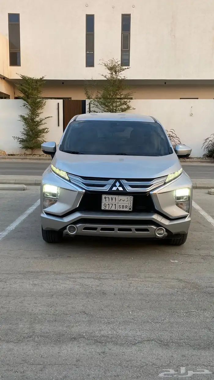 مستبيشي اكسباندر 2022 4