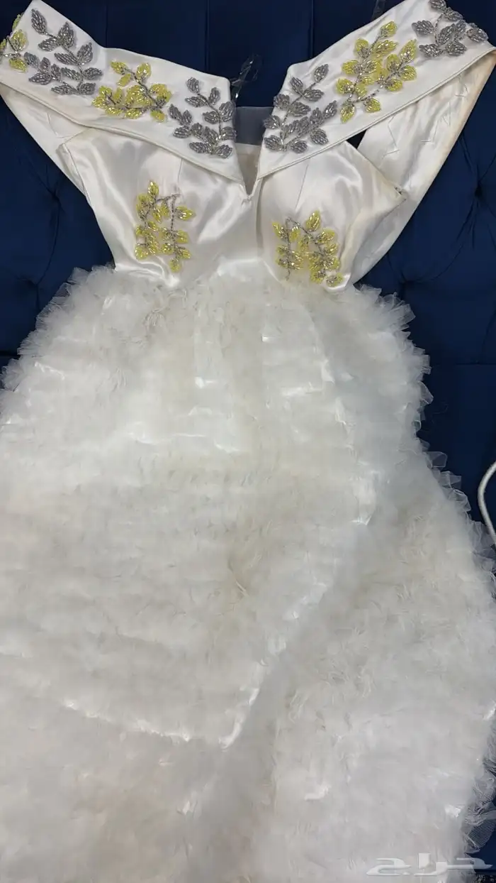 فستان مستعمل تصميم خاص 1