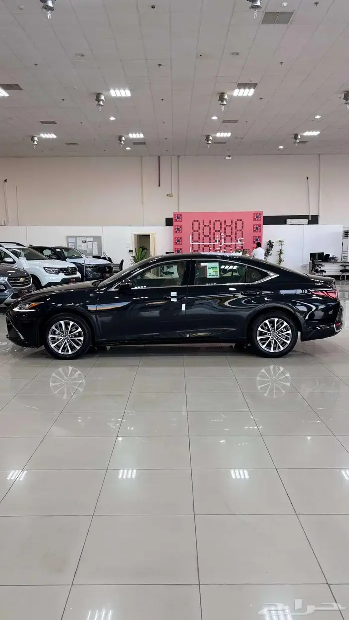 لكزس ES250 AA 2025 3