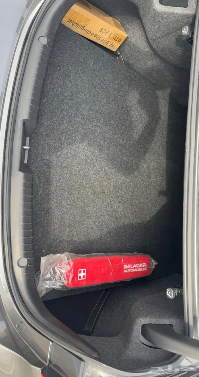 للبيع مازدا 6 موديل 2022 نظيفه اللون رمادي 9