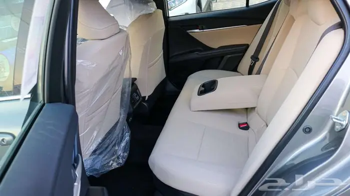 كامري LE هايبرد كاش واقساط باقل سعر (متوفر جميع الألوان) 7