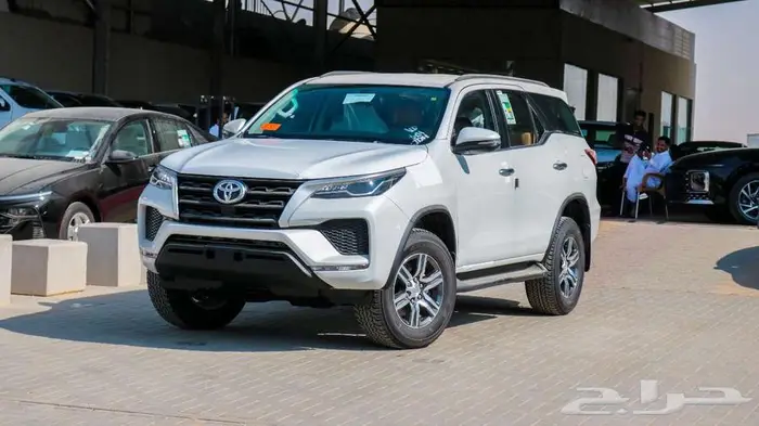 تويوتا فورتشنر 2025 بالنقد والتقسيط جميع البنوك 2