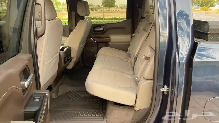 شيفرولية سلفرادو 2021 RST-Z71 غمارتين دبل 14