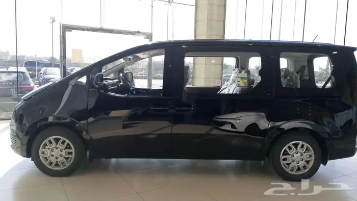 هونداي ستاريا 9 راكب ديزل اتوماتيك 16