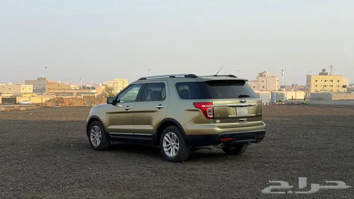 فورد اكسبلور 2013 نظيف 1