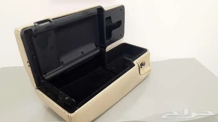 تكاية لنكولن تاون كار 2005 4