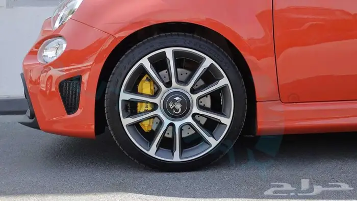 ابارث 695 توريزمو 2024 توربو خليجي اصفار مع ضمان الوكيل 19