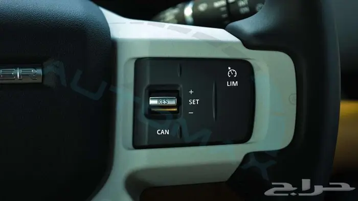 2025 Land Rover Defender 110 X-Dynamic SE P400e مع ضمان 10