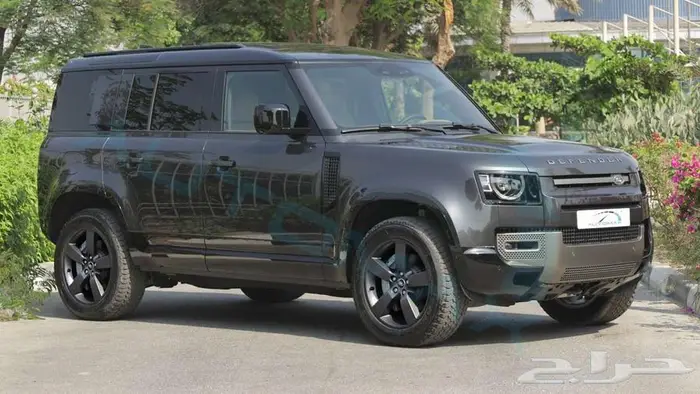 2025 Land Rover Defender 110 X-Dynamic SE P400e مع ضمان 3