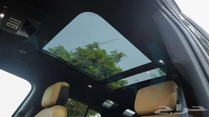 2025 Land Rover Defender 110 X-Dynamic SE P400e مع ضمان 21