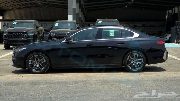 2026 BMW 5-SERIES 520i 2.0T RWD GCC 0Km ضمان الوكيل 26