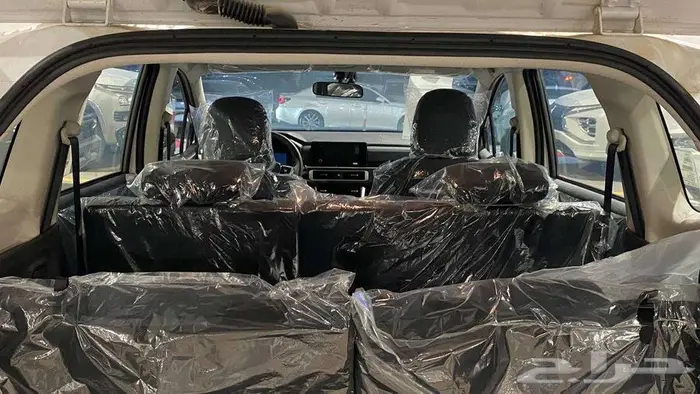 عرررض خااص متسوبيشي اكسباندر كروس بريميوم 2025 فل كامل 7