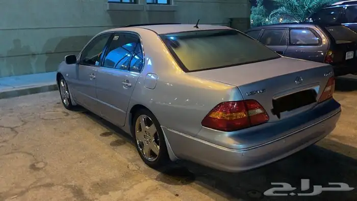 للبيع لكزس اي اس 340 1