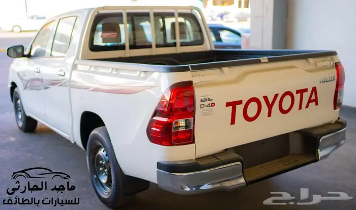 تويوتا هايلوكس GL غمارتين 2025 ديزل ب 90.900 (شامل الضريبة) 4