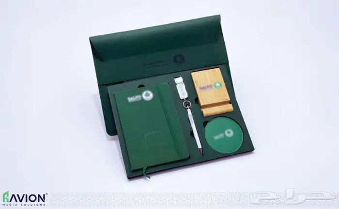 تصميم وتنفيذ درع مبتكر و هدايا مبتكرة 34