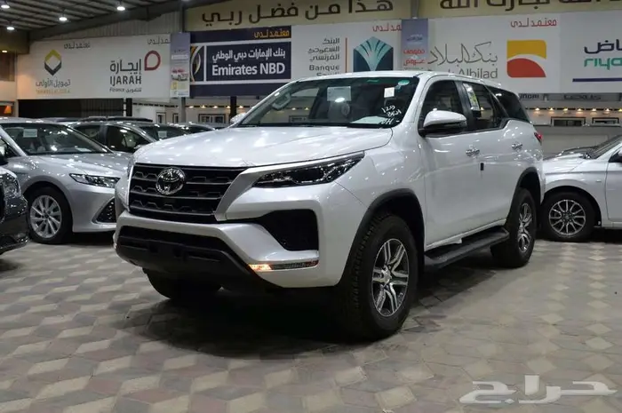 تويوتا فورتشينر GX2-بنزين دبل 2026- 7