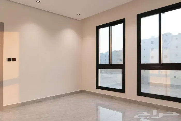 الخبر الحمراء شارع المرح 6