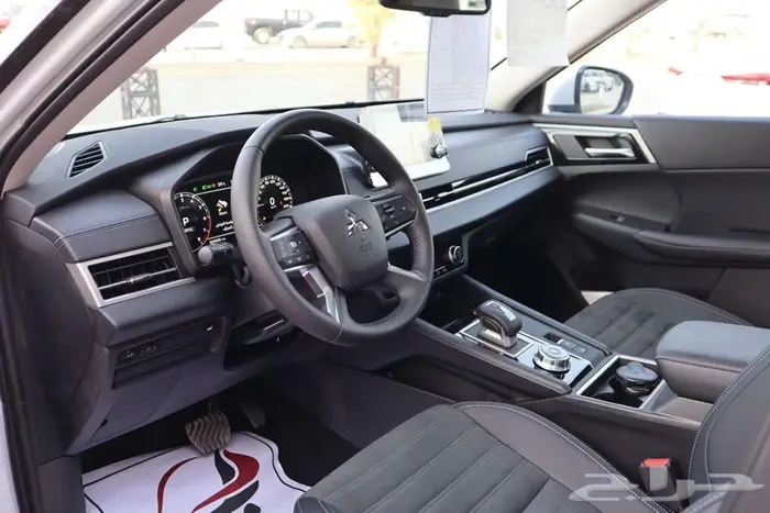 ميتسوبيشى اوتلاندر نص فل وفل كامل 2025 8