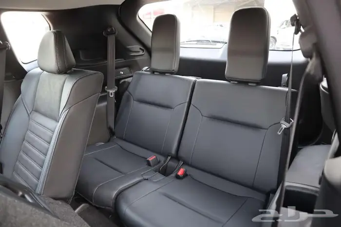 ميتسوبيشى اوتلاندر نص فل وفل كامل 2025 17