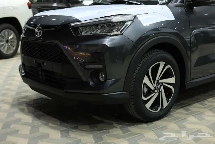 تويوتا رايز فل رمادي بنزين 2024 اقل سعر كاش واقساط 19