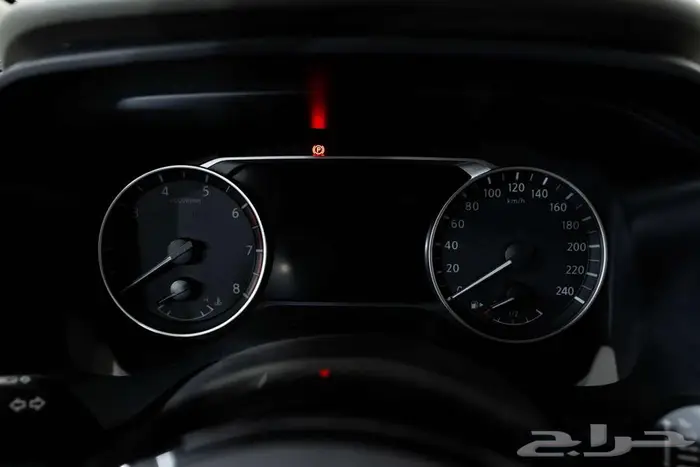 نيسان اكس تريل بدون دبل 5 مقاعد 2026 8