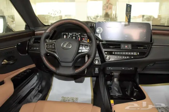 لكزس - ES 350 - DD - فل كامل - 2025 10
