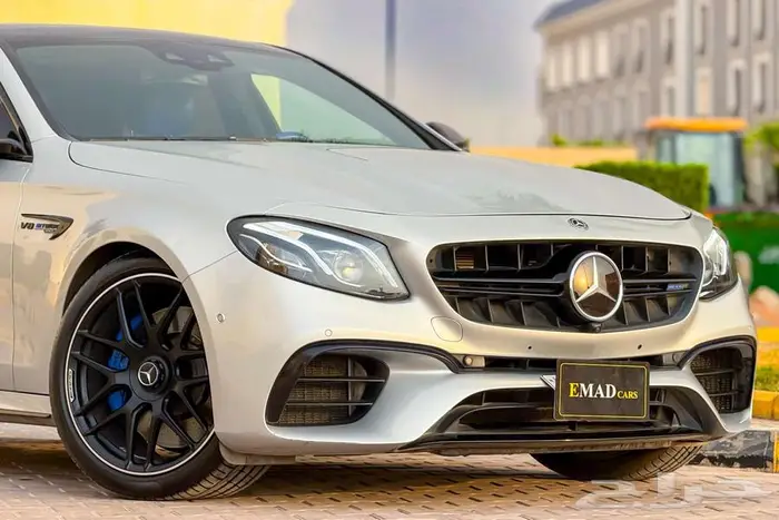مرسيدس E63 S AMG 2019 رمادي سعودي 1