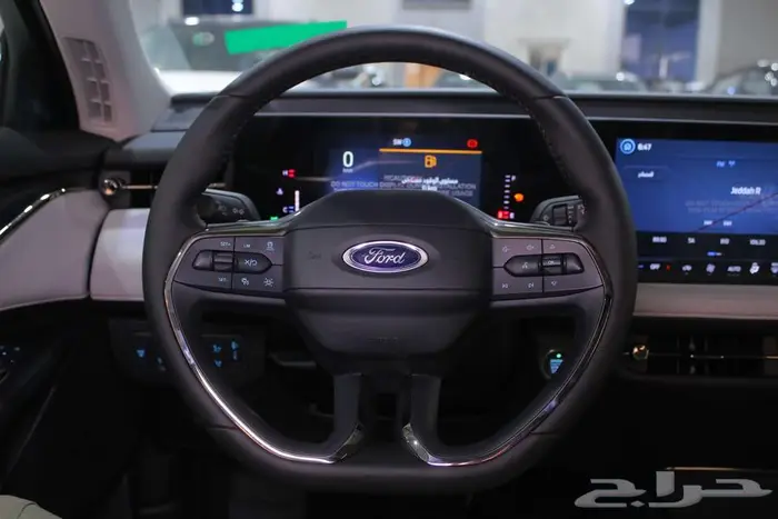 فورد توروس امبيانتي 2025 17