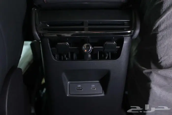 فورد توروس امبيانتي 2025 8