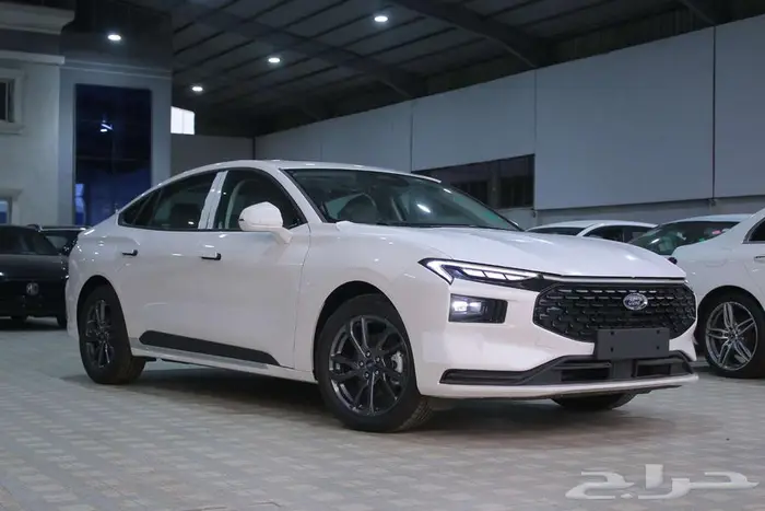 فورد توروس امبيانتي 2025 3