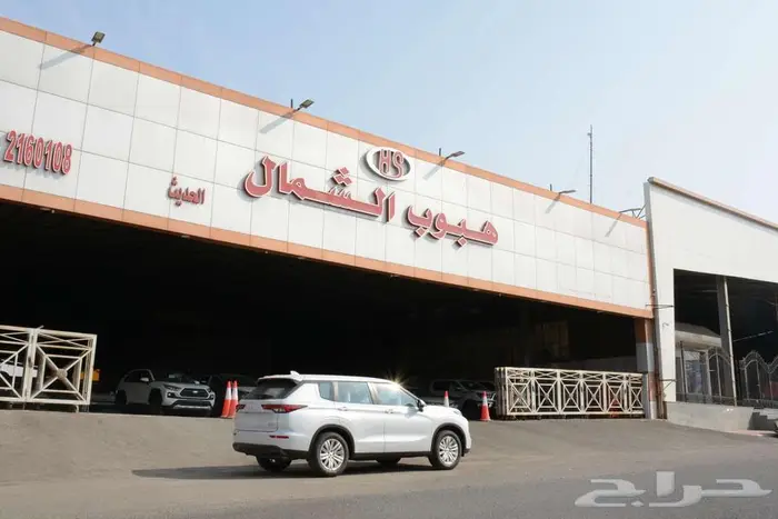 متسوبيشى اوتلاندر 2025 2.5 5 راكب ستاندر بالقد والتقسيط 3