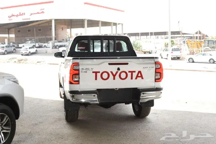 هايلوكس 2025 اتوماتيك ديزل دبل بالنقد والتقسيط 4